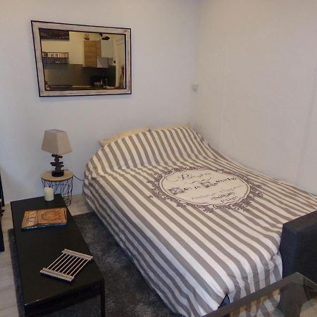 Apartamento Le Ganterie Ruan Exterior foto